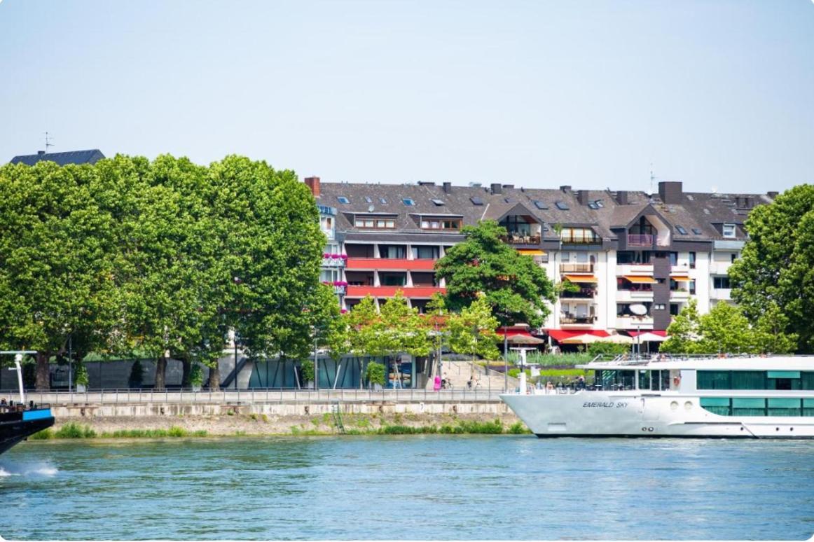 Apartment Mit Rheinblick Koblenz Coblenza Exterior foto